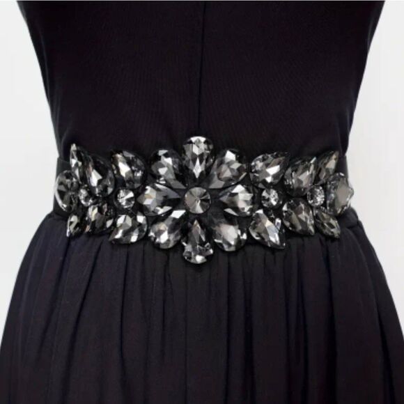 six eight ten Accessories - Ornate Rhinestone Black Victorian Stretch Wide Belt